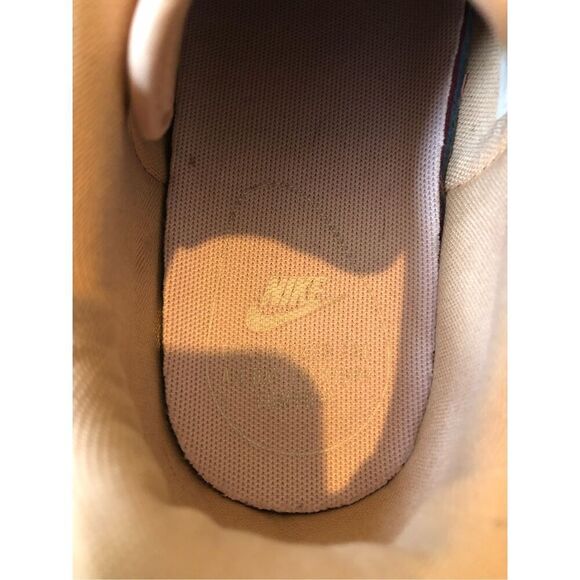 Nike Air Women’s Rose Gold and Pink Air Force Athletic Shoes Size 8.5 US - Picture 6 of 11